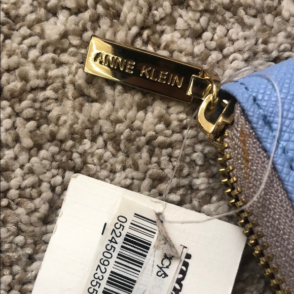 Anne Klein Wallet - Picture 3 of 3